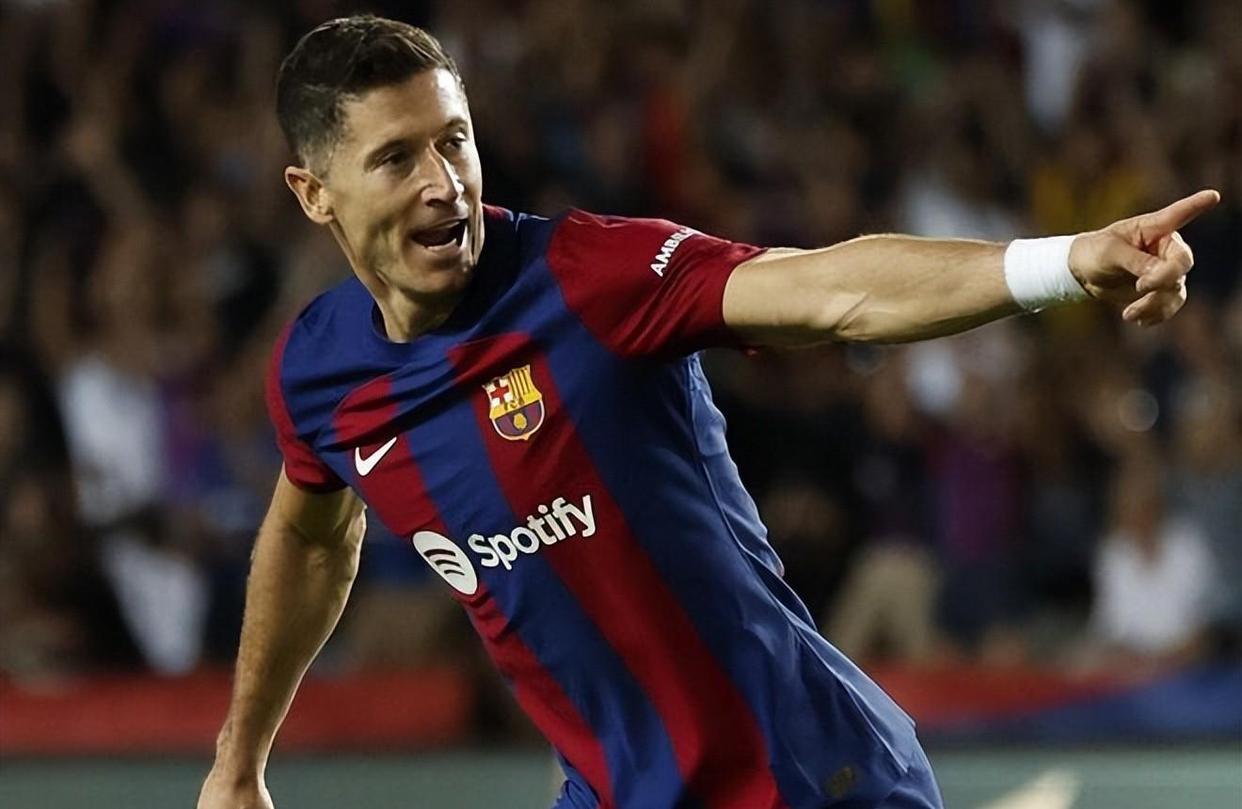 清晨突围战来临；那不勒斯围绕西甲单刀错失；信心回归；赛程密集仍需轮换